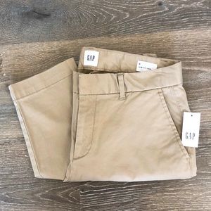 NWT Gap Slim City Crop